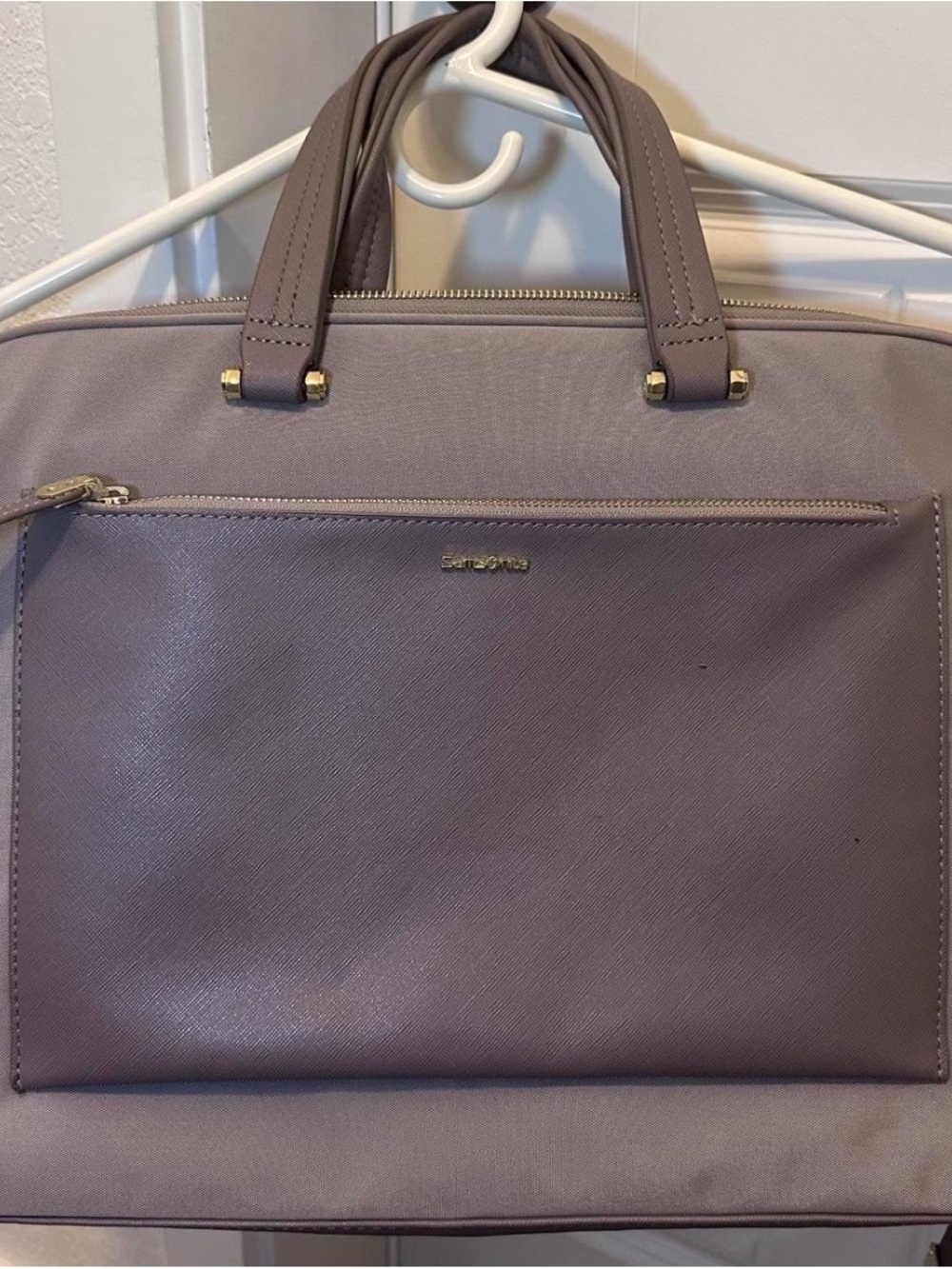 Elegant Samsonite Women's Laptop Bag in Mauve Biege